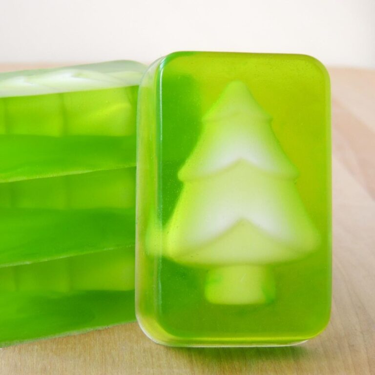 DIY Christmas Tree Soap – A tutorial!