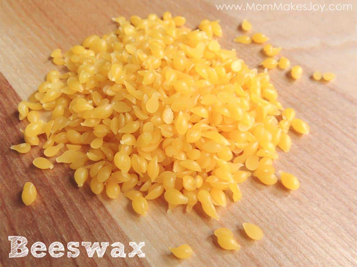 how to make homemade lip balm using beeswax