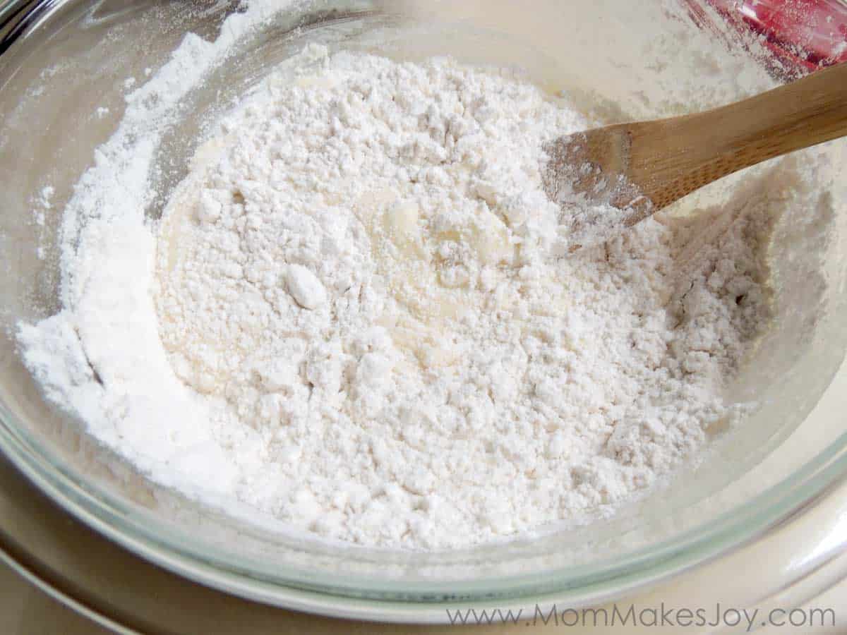 Old fashioned roll out holiday cookies dry ingredients
